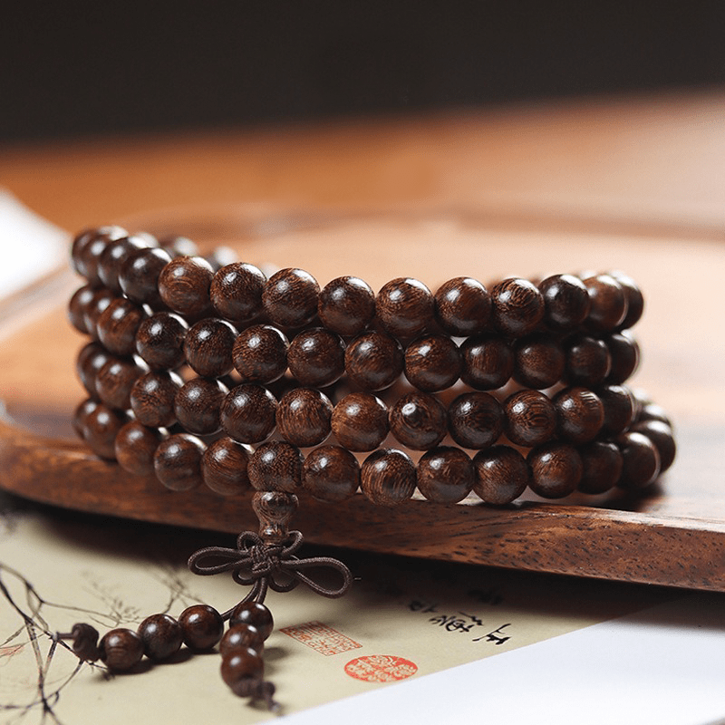 Golden Sandalwood 108 Bead Bracelet - Buddha Nature