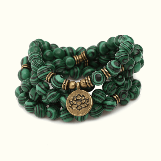 Green Agate Bracelet with 108 Buddhist Beads & Lotus Pendant - Buddha Nature