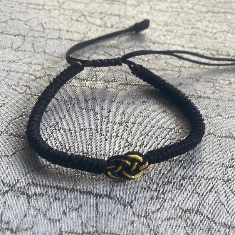 Tibetan Buddhist Handmade Knot Bracelet - Strength and Protection - Buddha Nature